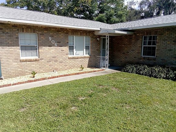 4th image of 906 OAK DRIVE