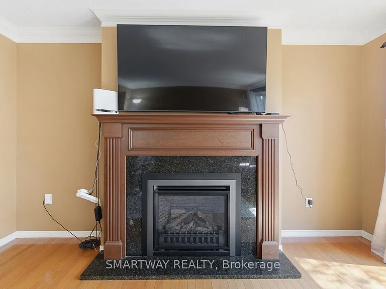 646 Ridgeview Dr — Photo 20