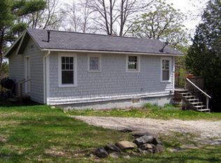 30 Country Club Rd, Boothbay, ME 04537