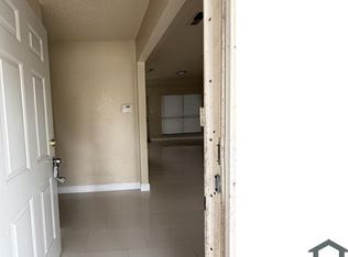 2608 Meadow Ridge Dr, Fort Worth, TX 76133