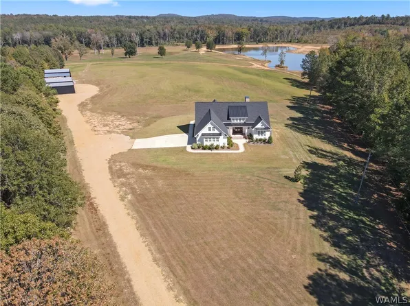 1952 County Road 52, Moundville, AL 35474