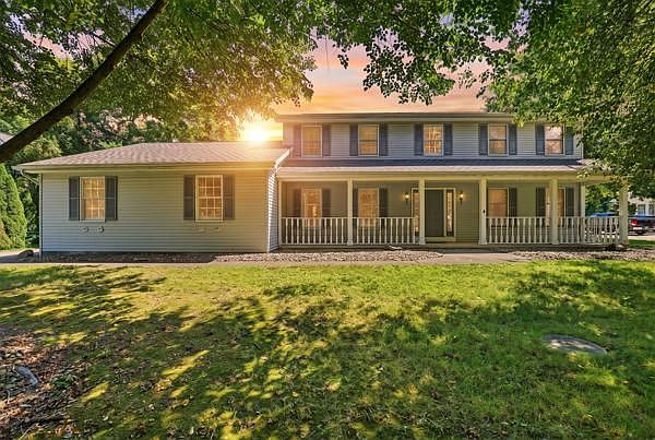 1st image of 3378 Hummingbird Ln