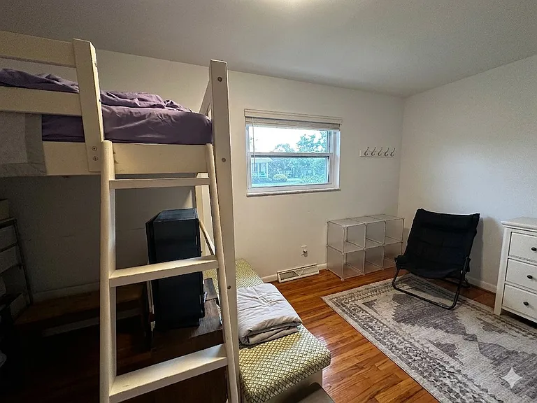 9488 Conklin Ave — Photo 22