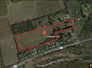 7 Applegate Rd, Jobstown, NJ 08041