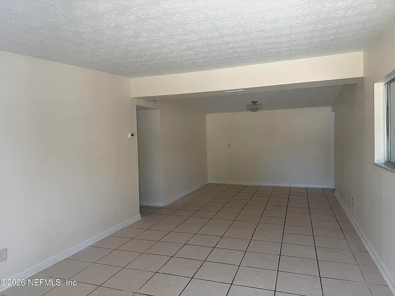 7336 Merrill Rd — Photo 2