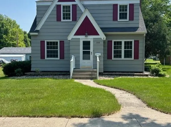 348 Park St, Tracy, MN 56175