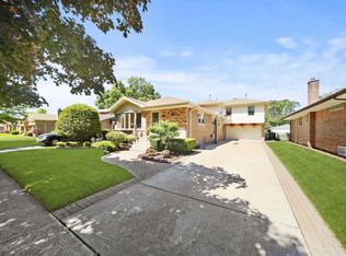 10128 Cook Ave, Oak Lawn, IL