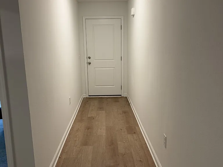 16933 Valencia Way — Photo 13