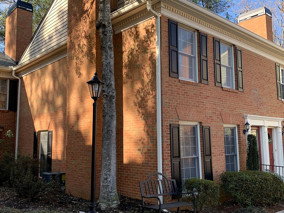 1st image of 55 Mount Vernon Cir