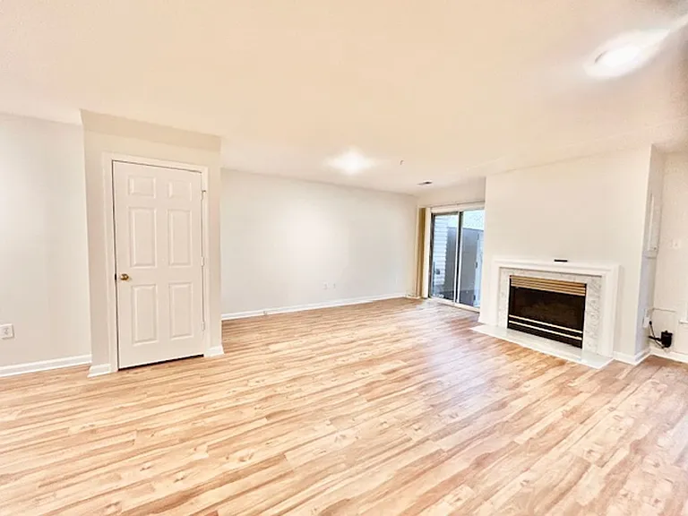 1803 Staley Manor Dr — Photo 45