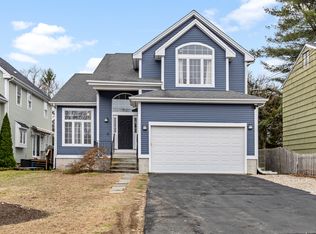 18 Catalpa St, Norwalk, CT 06851