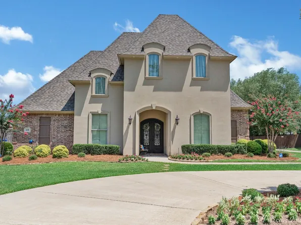 438 Oakwood Trace Ct, Shreveport, LA 71106