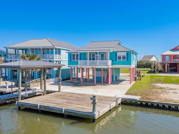 1056 Amaris Blvd, Grand Isle, LA 70358