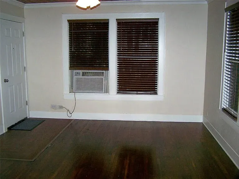 714 W Hull St — Photo 15