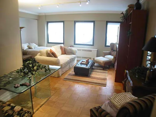 Rented by REGII | media 54