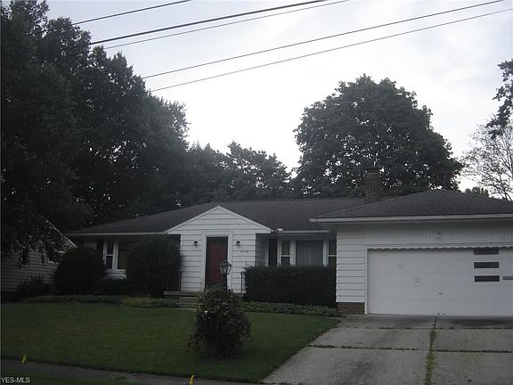 2nd image of 1110 Walton Dr