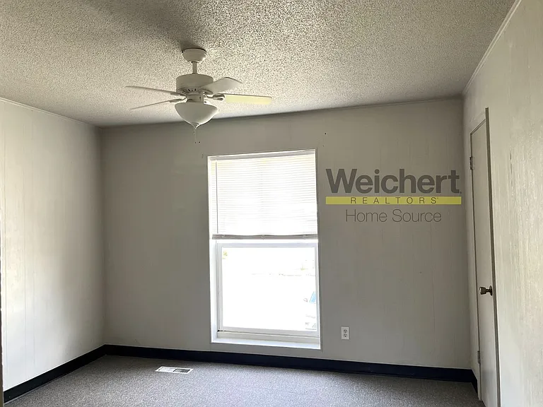 513 N 14th St — Photo 17