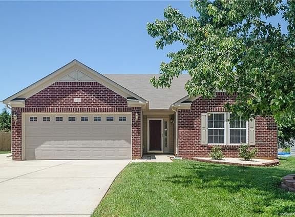 2nd image of 419 Brookhollow Dr #74