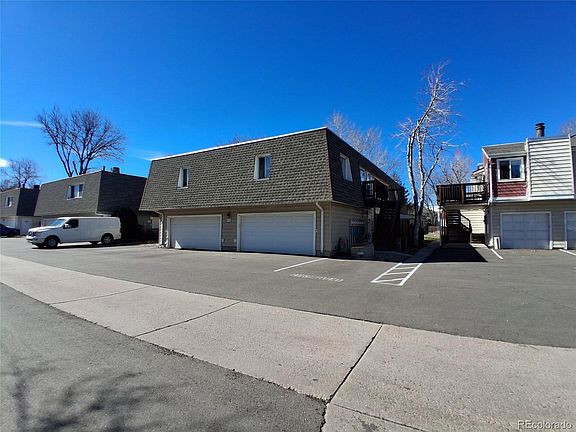 3rd image of 1135 S Oneida Street #A