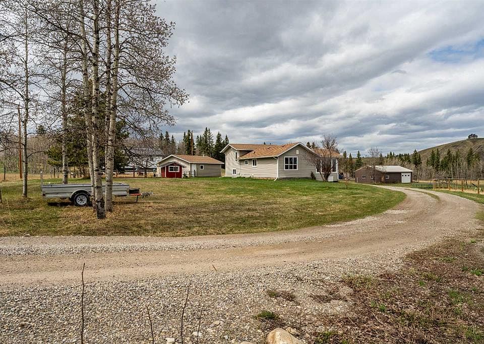1st image of 370 16th Ave S