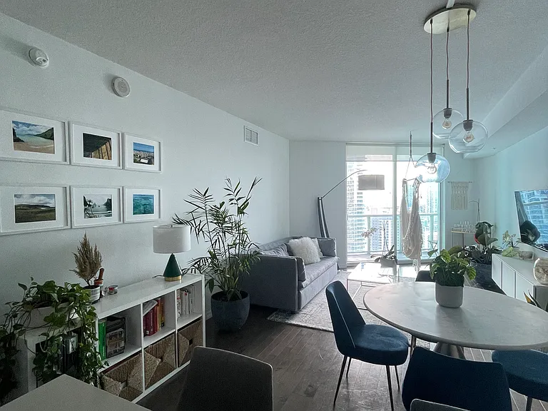 1900 N Bayshore Dr #3608 — Photo 3