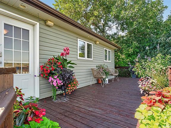 2nd image of 503 Tatanka DRIVE