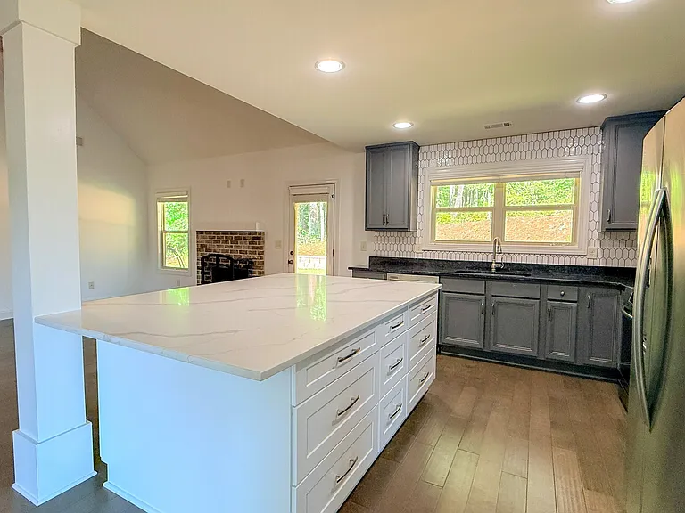 338 Brookstone Dr — Photo 6