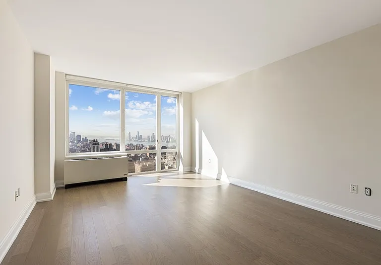 125 W 31st St #51G — Photo 7