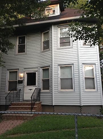 1st image of 132 N Essex Ave