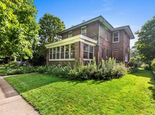 3635 N Springfield Ave, Chicago, IL 60618