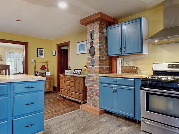 5th image of 67 Providence Avenue