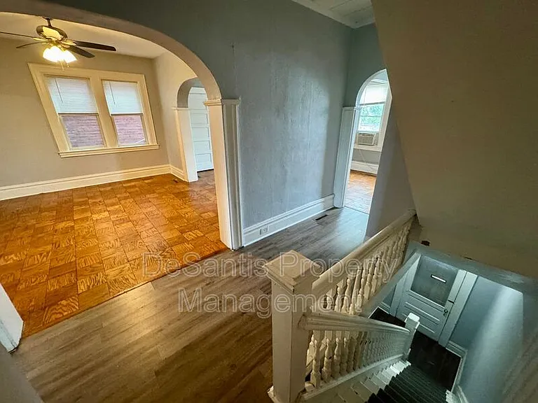 1810 Brownsville Rd #2 — Photo 7