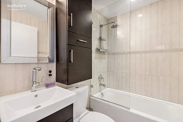 Rented by Sotheby's International Realty | media 11