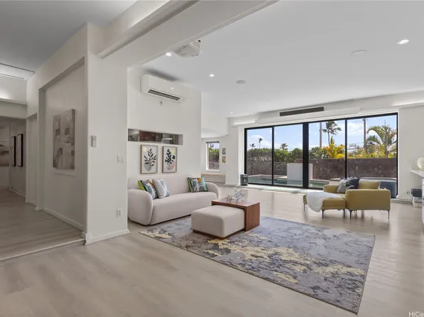 1207 Laukahi St, Honolulu, HI 96821