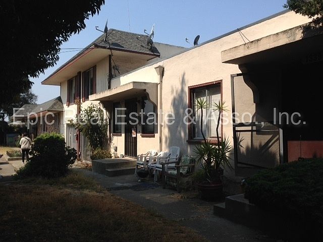 2nd image of 1337 147th Ave