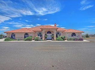 3720 Arcadia Rd, Phelan, CA 92371