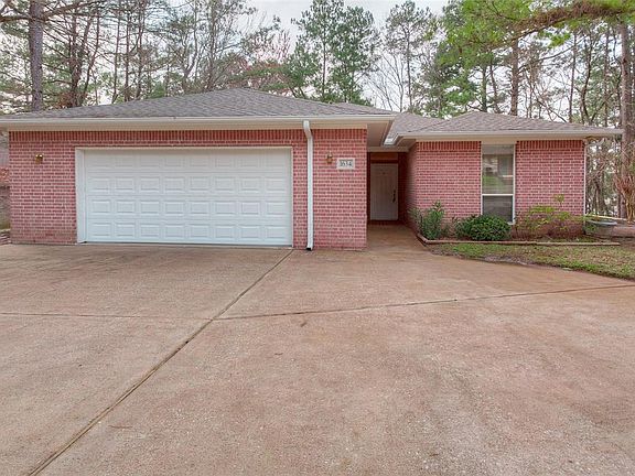 3rd image of 1634 Green Briar Dr