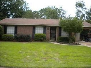 1604 Stonewood Cir, Bossier City, LA 71112