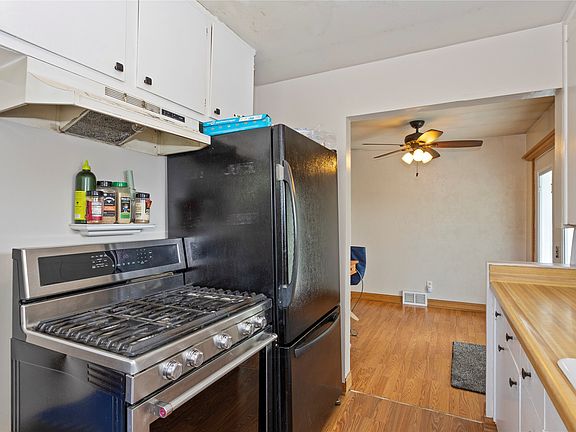 4th image of 7610 SW 9th Pl