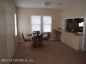 5th image of 441 W 61st St