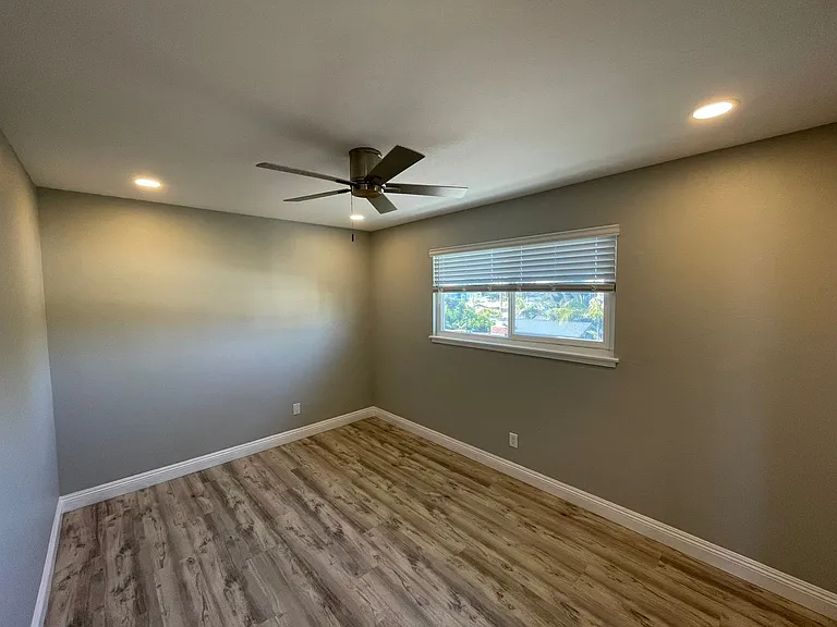 3634 Park Blvd. — Photo 12