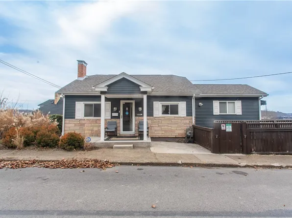 1530 6th Ave, Freedom, PA 15042