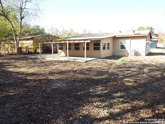4th image of 334 Basswood Dr