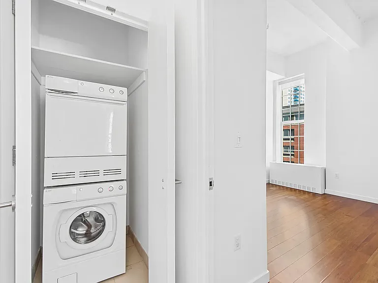 184 Kent Ave #D417 — Photo 12