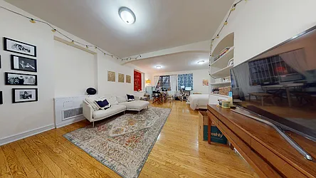 Rented by Bond New York