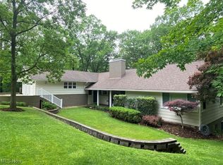 336 River Rd, Hinckley, OH 44233