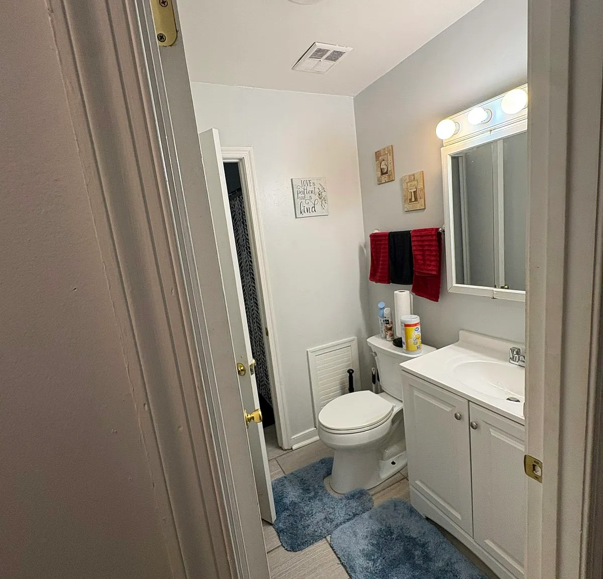 4713 Craddock Avenue — Photo 3