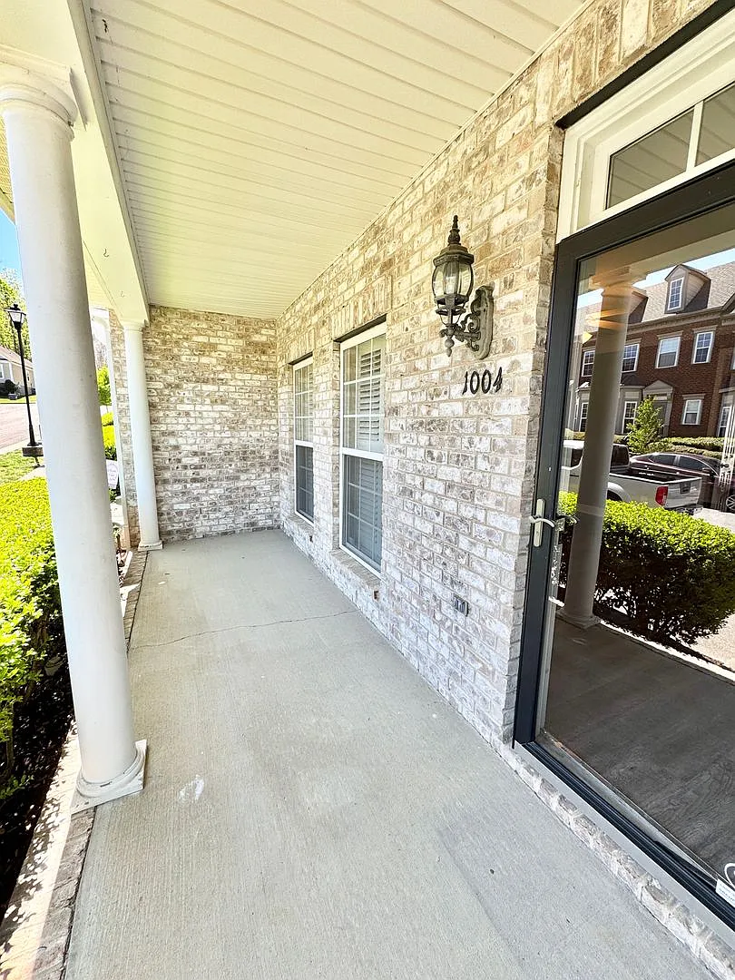 Building Photo - 1004 Loxley Dr