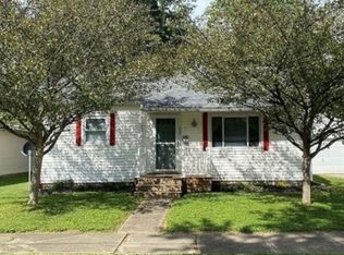 405 S Webster St, Robinson, IL 62454