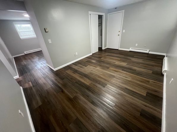 691 Weeden St APT 3